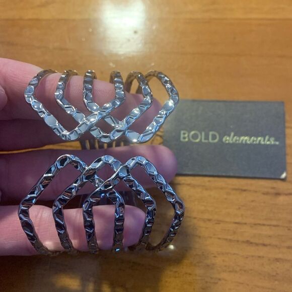 Silver metal bangle bracelet statement piece - Picture 2 of 5